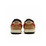 DUNK LOW CLOT”