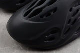 YEEZY FOAM RUNNER BLACK