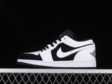 AIR JORDAN 1 LOW BLACK/WHITE