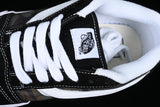 VANS KNU SKOOL