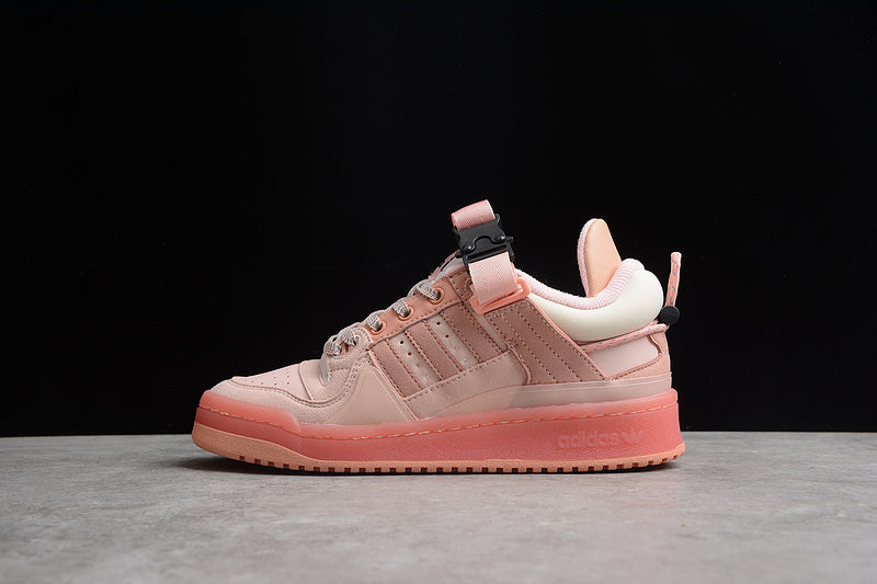 BAD BUNNY X FORUM BUCKLE LOW EASTER EGG ICEY PINK