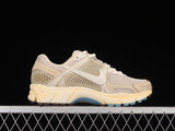 AIR ZOOM VOMERO 5 OATMEAL/PALE IVORY/SAIL/LIGHT CHOCOLATE