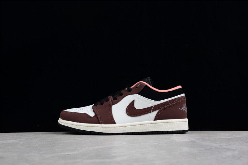 AIR JORDAN 1 LOW "MOCHA"