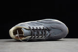 YEEZY BOOST 700 MAGNET