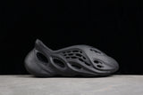 YEEZY FOAM RUNNER BLACK