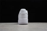 AIR FORCE 1 LV8 "WHITE"