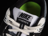 AIR ZOOM VOMERO 5 BLACK/WHITE/LIGHT GREY