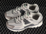 AIR ZOOM VOMERO 5 COBBLESTONE/LIGHT BONE