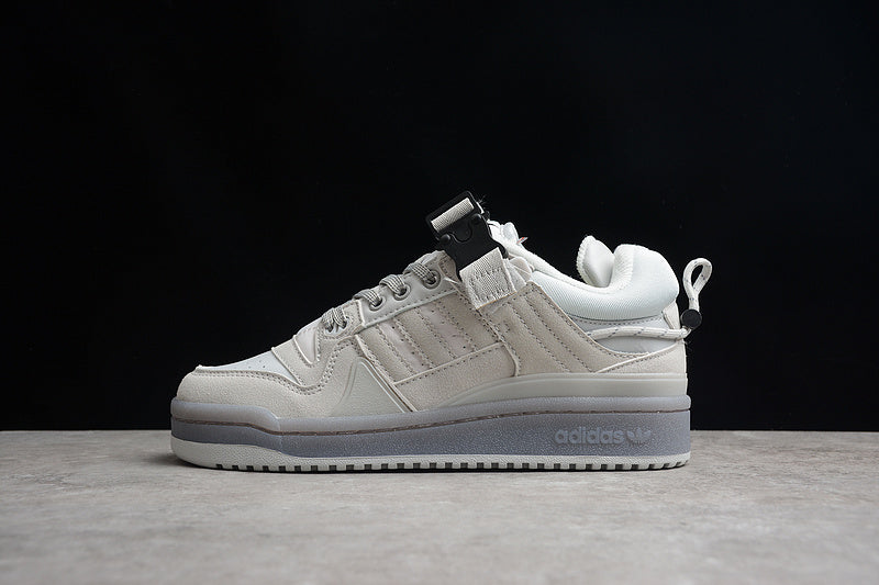 BAD BUNNY X FORUM BUCKLE LOW THE FIRST CLOUD WHITE