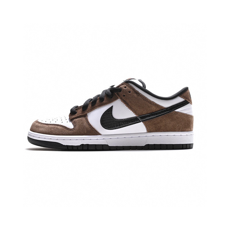 DUNK LOW TRAIL END