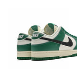 DUNK LOW GORGE GREEN
