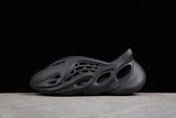 YEEZY FOAM RUNNER BLACK