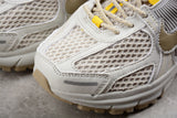 AIR ZOOM VOMERO 5 SP LIGHT BONE/SAIL/UNIVERSITY GOLD