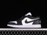Air Jordan 1 low “Panda”