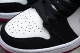 Air Jordan 1 MID “Black/Pink”